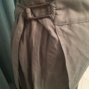 LIQUIDATION SALE ** SARAH PACINI OLIVE SKIRT made in ITALY SIZE 3